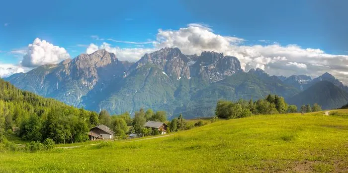 Bergadler Iselsberg-Stronach